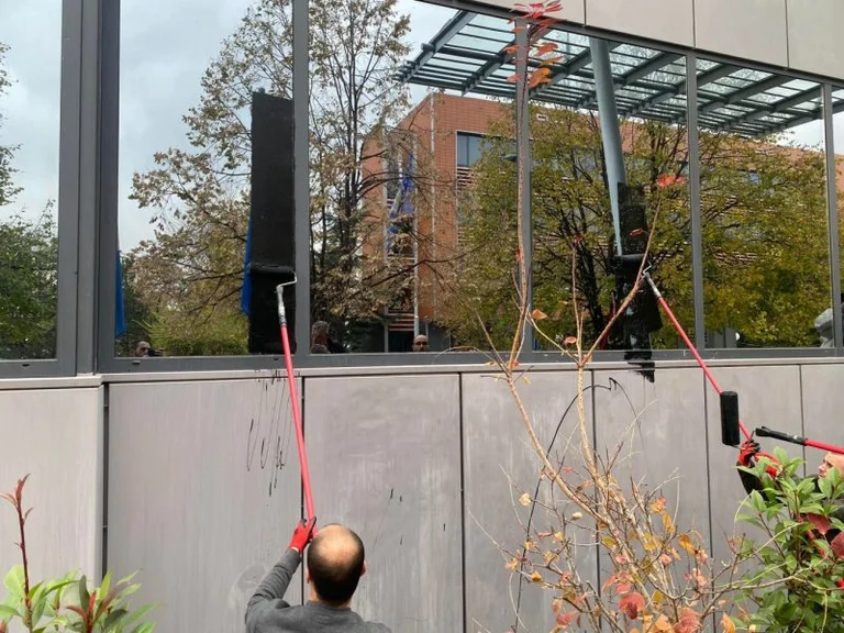Information about Kosovo-Serbia dialogue: PSD paints glass to the Government