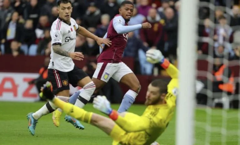 Aston Girl vince contro Man United