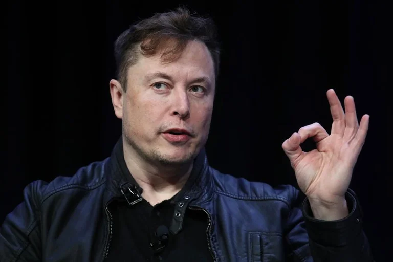 Elon Musk startet massive Entlassungen bei “Twitter”