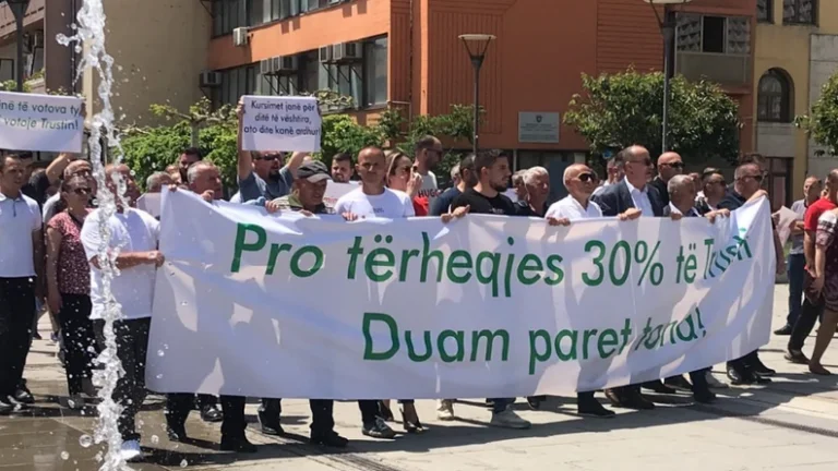 Heute Proteste Trust