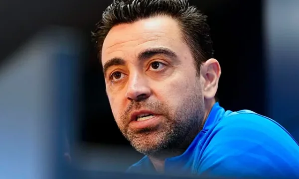 Xavi bestätigt Barcelonas Priorität ist der Transfer eines Viertelbacks im Januar