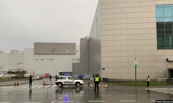 Menaces de bombe dans les écoles de Skopje, une personne arrêtée