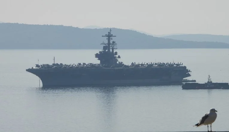 Größte amerikanische Atomkraftträger kommt in Kroatien an