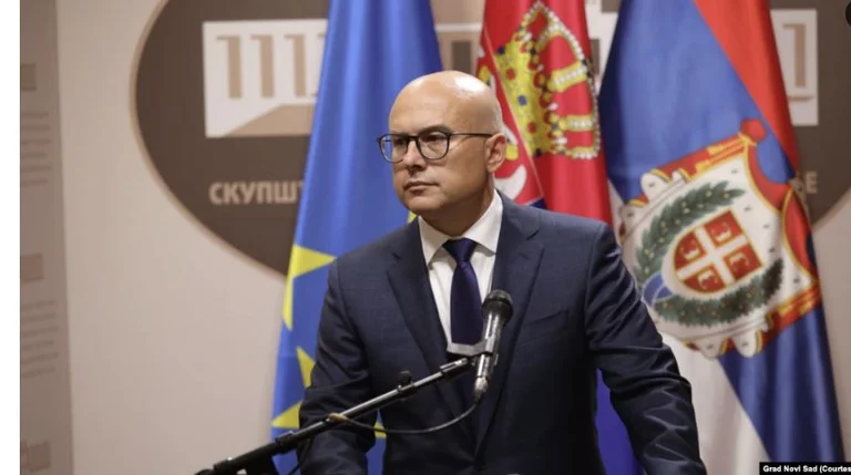 In Serbia, <x0drones dal Kosovo