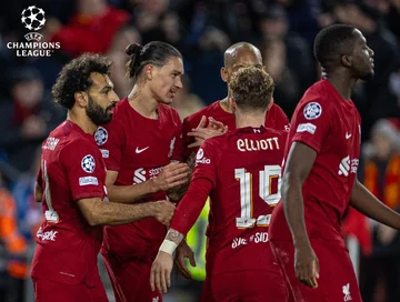 15:15 Liverpool besiegt Neapel und beide Teams gehen weiter zur Champions League
