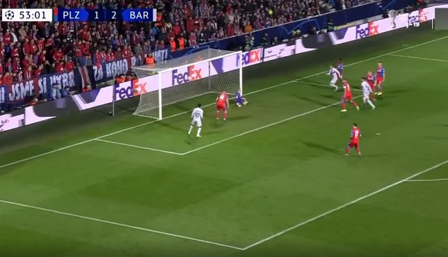 Torres mit einem weiteren Ziel für Barcelona in der Champions League