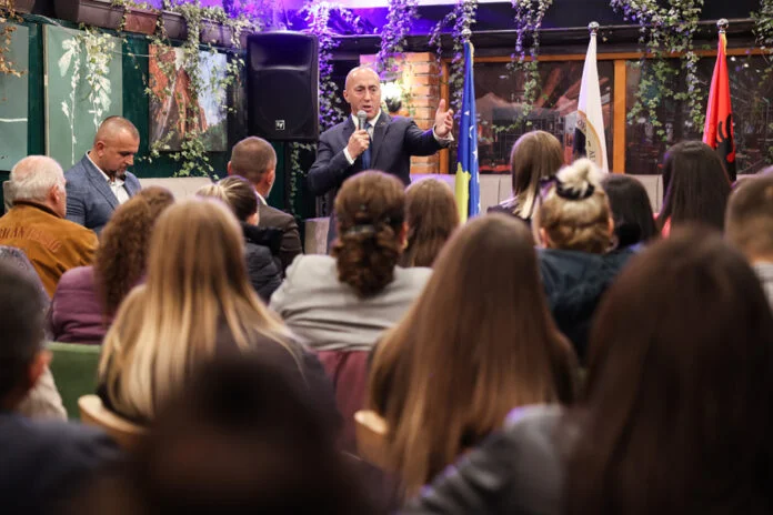 Haradinaj: AAK non si ferma quando gli interessi nazionali sono in gioco