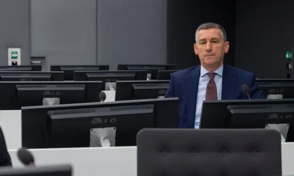 ZPS veut que Veselin poursuive sa détention, dit que le danger d'évasion existe