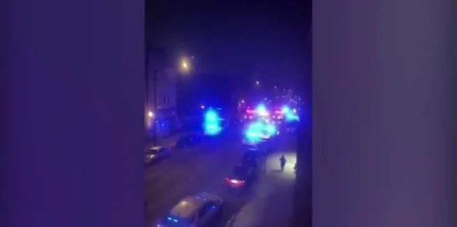 Halloween se transforme en tragédie à Chicago: 14 blessés avec des armes, y compris des enfants