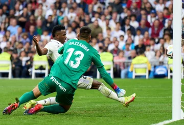 Real Madrid equatiert mit Bernabeo und Girona, Kreuz schließlich gegen Rot