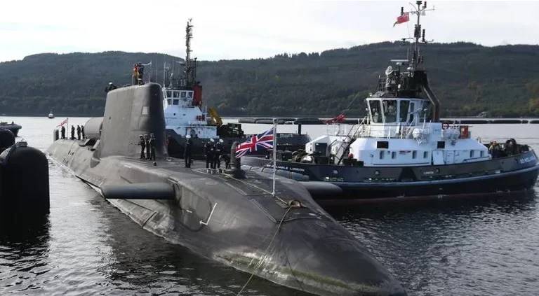 British Royal Navy lancia indagini, per alcune donne affermano di essere state abusate sessualmente