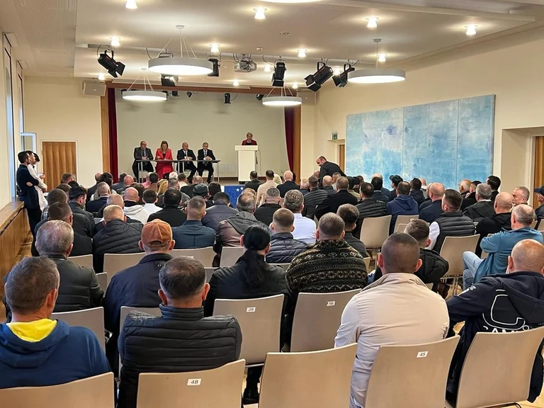 Haradinaj in Austria, grandi aspettative organizzate