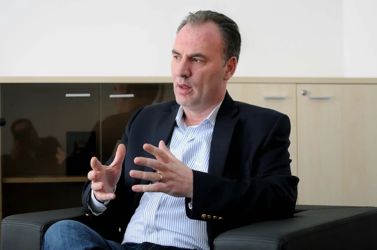 Fatmir Limaj: Kosovo is without prime minister, Kurti has given up his duties