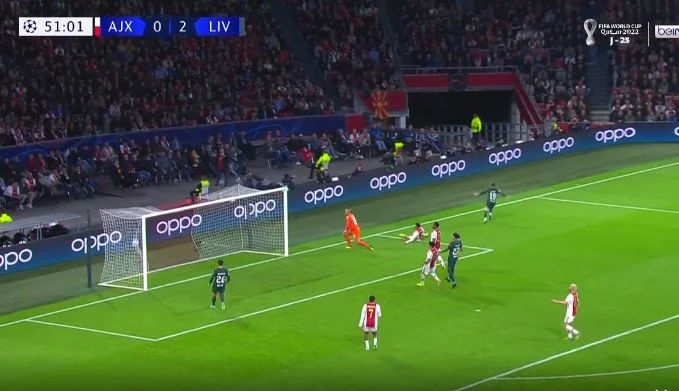 Unstopper Elliot marca gol loco con pie derecho