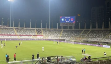 Albanien gleicht Saudi-Arabien mit freundlichen!