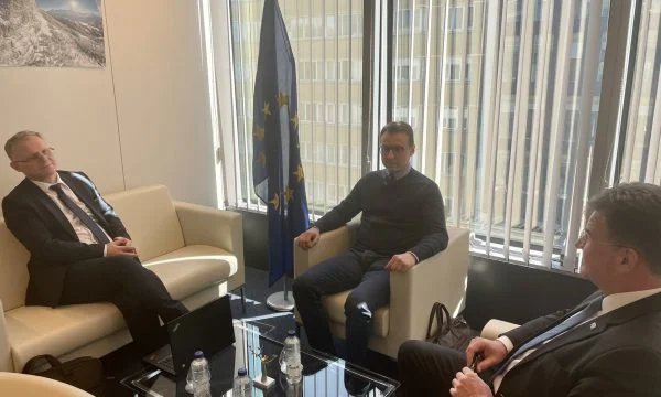 Was Lajcak an Bislim Kurt bei seinem ersten Treffen in Brüssel gesagt hatte