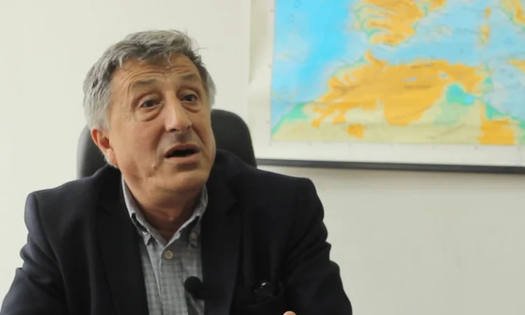 Jasharaj: Do të hyjmë në grevë të përgjithshme, Qeveria të mos vajtojë