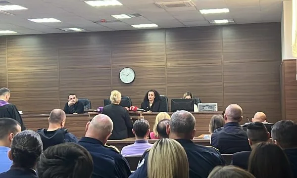 Le témoignage palpitant de la mère de Marigon: Ils ne m'ont pas dit qu'ils avaient tué ma fille, ils m'ont dit qu'elle était morte dans un accident.