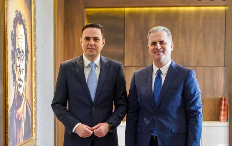 Abdixhiku anuncia la próxima adhesión a LDK