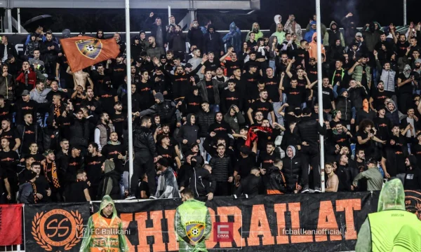 “Spirits ha portato a piedi” dopo che i fan di Slavia Praga hanno confermato il viaggio di massa a Pristina