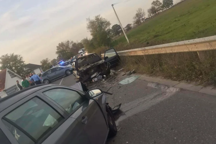 Bilder des tragischen Unfalls in Drenas, wo zwei Menschen starben