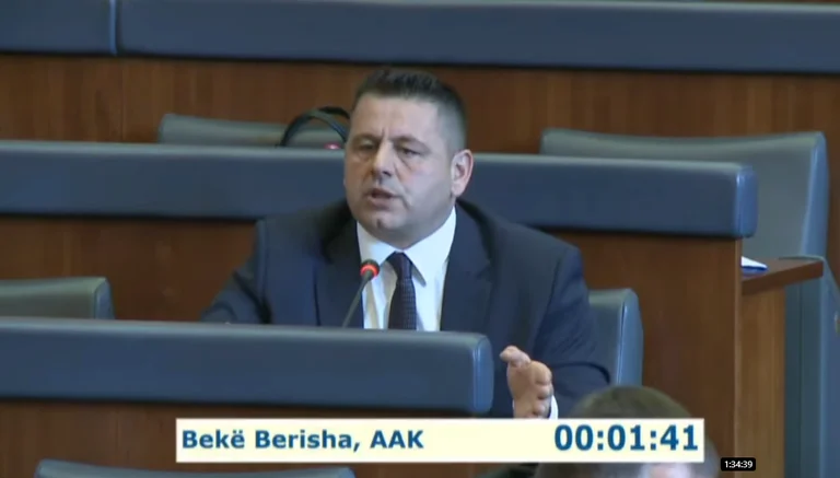 Berisha: Pflichtdienst war nur eine Wahl VV Versprechen