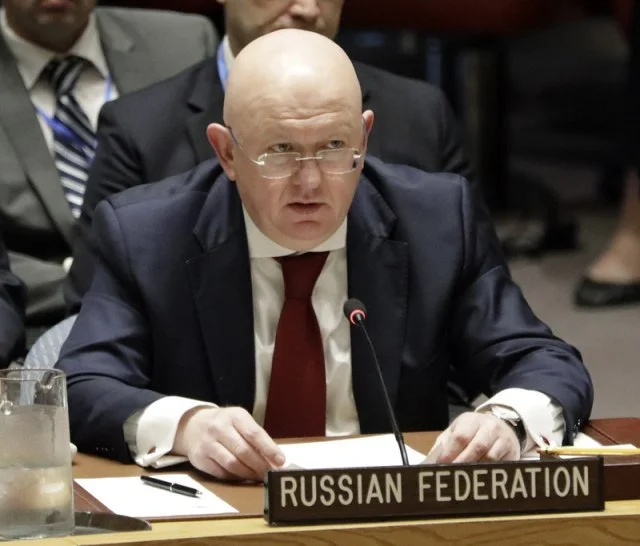 Russlands Nebenja verwirrt Serben aus der UNO: Werden sie uns verlassen?