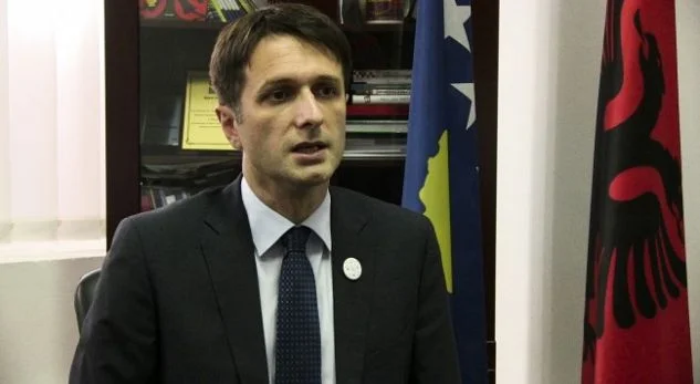 Murati: Marrëveshje finale në mes të Kosovës dhe Serbisë do të ketë vetëm kur të ripërcaktohen kufijtë në mes të dy vendeve