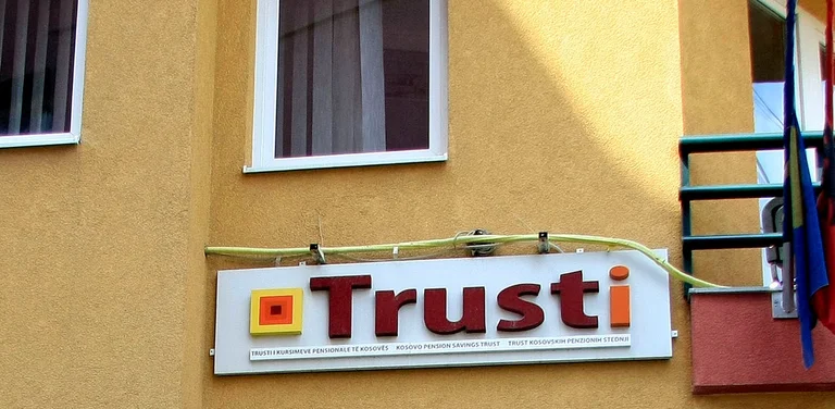 Trusti ka një njoftim të rëndësishëm rreth tërheqjes së 10 përqindëshit
