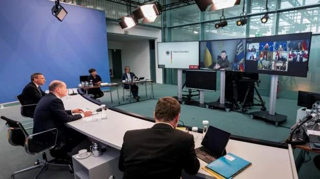 Los líderes del G7 condenan los ataques de misiles en Ucrania, continuarán con sanciones económicas a Rusia