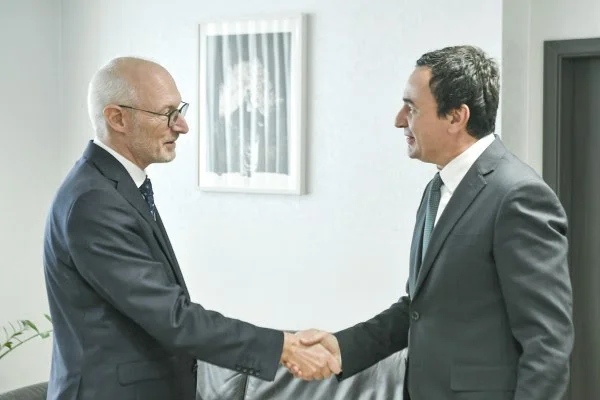Kurti meets France's new ambassador, agrees on strengthening co-operation in justice, culture and sports