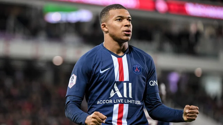 “PSG richiede 400m euro per Mbppen