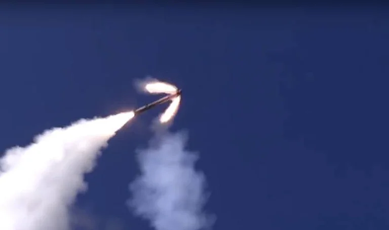 Ucraina razzi altri quattro missili russi