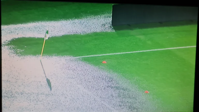 Big rain put off Elche fight