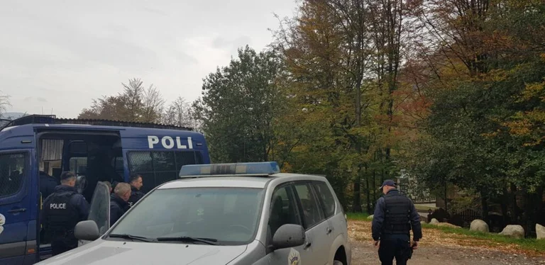 Image de l'action de Brezovica où 100 villas ont été confisquées