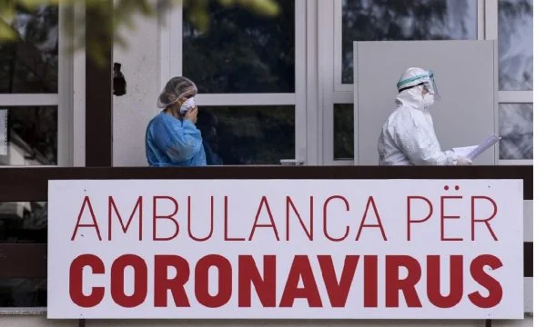 Tre të vdekur dhe 32 raste të reja me COVID-19 në zonat e banuara me serbë
