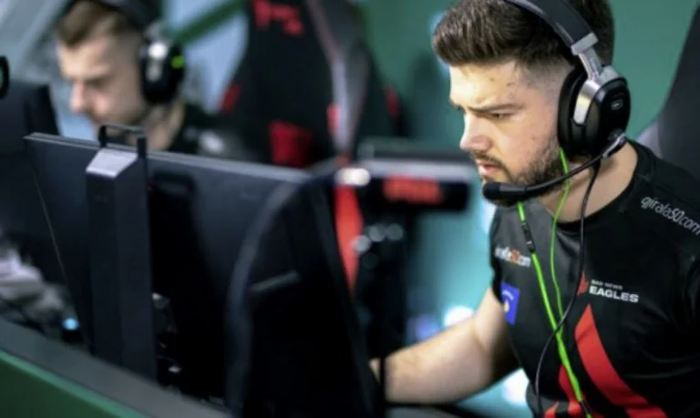 BNE soffre di perdite da parte della squadra russa, ma c'è ancora la possibilità di qualificarsi in “Major