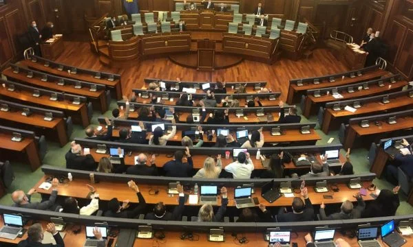 Kuvendi mban seancë sot, shqyrtohet edhe pikat e mbetura nga seancat e kaluara