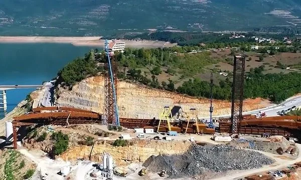 Erstaunlich: Dies ist die neue Brücke, die Kosovars, die Albanien besuchen, überqueren wird