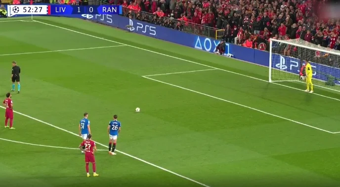 Liverpool erzielt das zweite Tor.