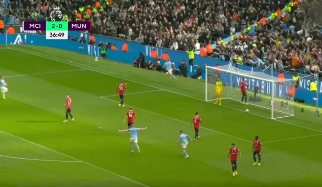 “Es gibt wie ein Geist” Ich bin hier. Man United