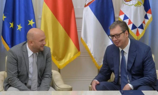 Vuchık reagiert auf Sarrazin und erwähnt die Pläne: Kein unabhängiger Kosovo