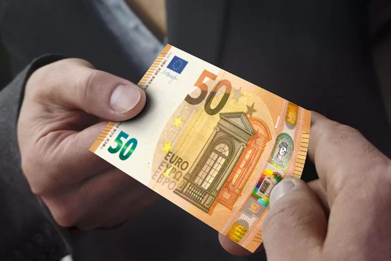 Sektorit publik i dalin rrogat këtë muaj pa shtesën prej 50 eurove