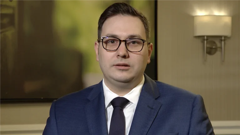Ministri i Jashtëm çek: E pamundur të parashikohet një datë kur mund të hiqen vizat për Kosovën