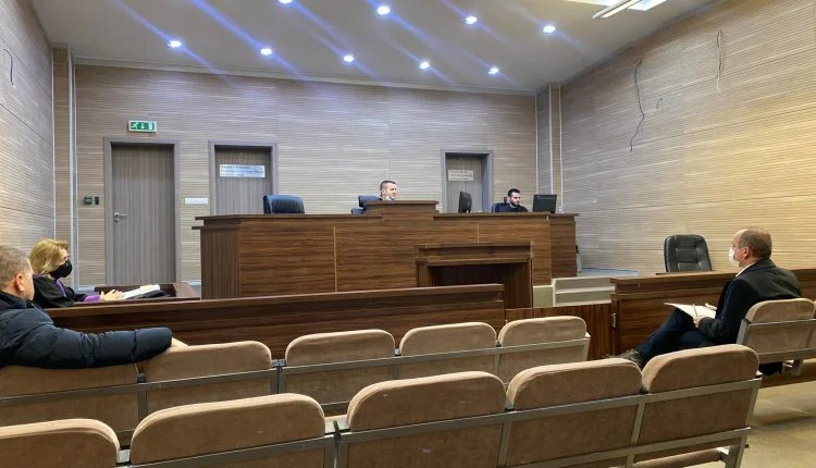 Mytaher Haskuka dhe tre ish-deputetët dënohen me nga 1 vit burgim me kusht për hedhjen e gazit lotsjellës në Kuvend