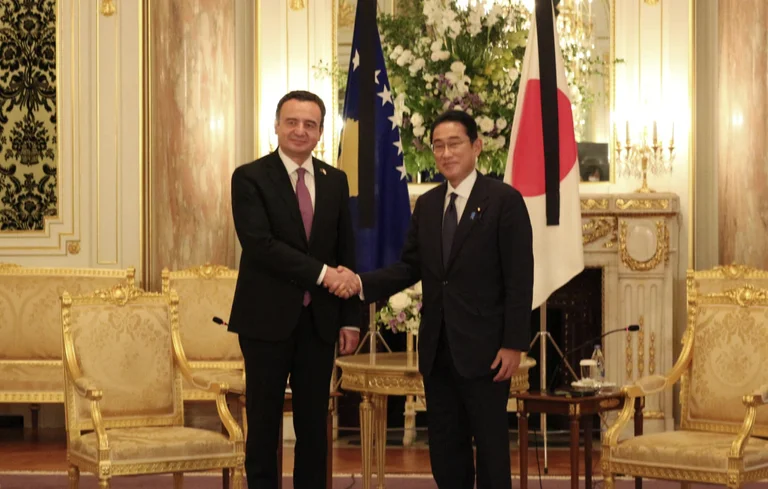 Kurti takon homologun japonez, Kishida: Më tha përshëndete popullin