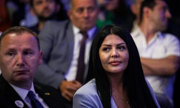 Deputetja e LDK-së: Nëse bëhet liberalizimi i vizave, s’është meritë e kësaj Qeverie