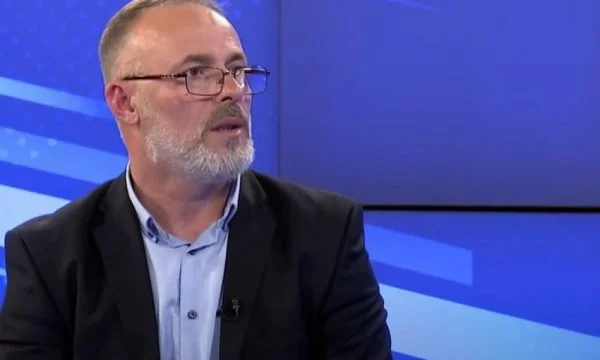Nënkryetari i Këshillit Grevist thotë se është bërë një gabim në kërkesat e sindikatave