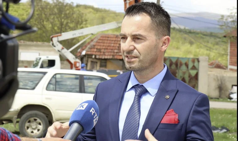 Buzhala paralajmëron një dimër të vështirë të furnizimit më rrymë: Çmimi mund të arrijë deri në 1000 euro për megavat