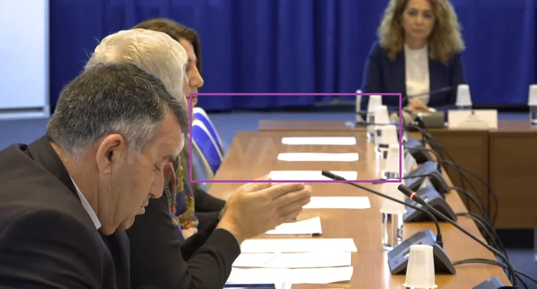 Mungon Rrahman Jasharaj, aty është Nagavci: Nis përballja e dytë para mediave SBAShK – Qeveri